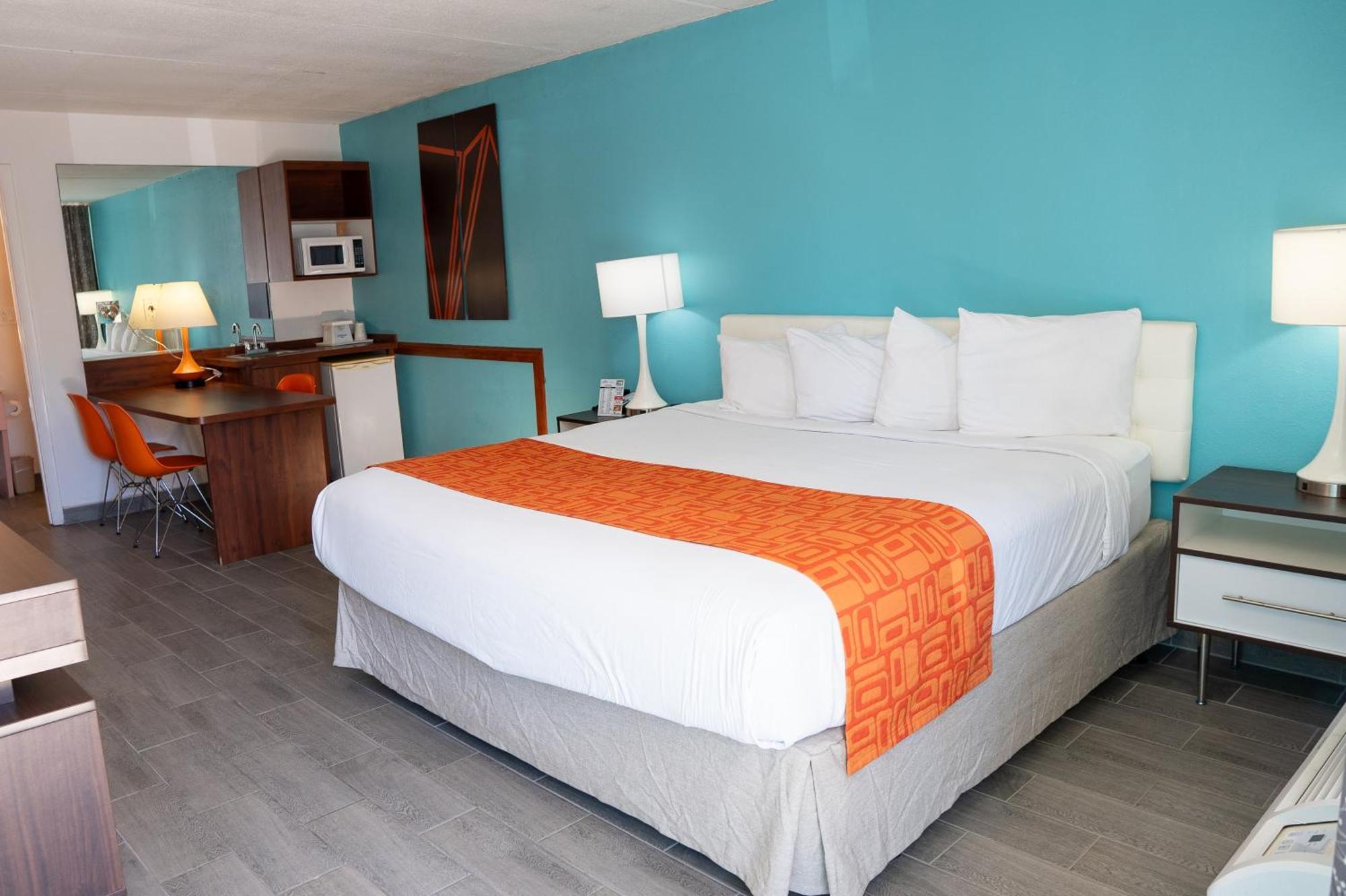 Howard Johnson By Wyndham Clearwater - Dunedin Extérieur photo