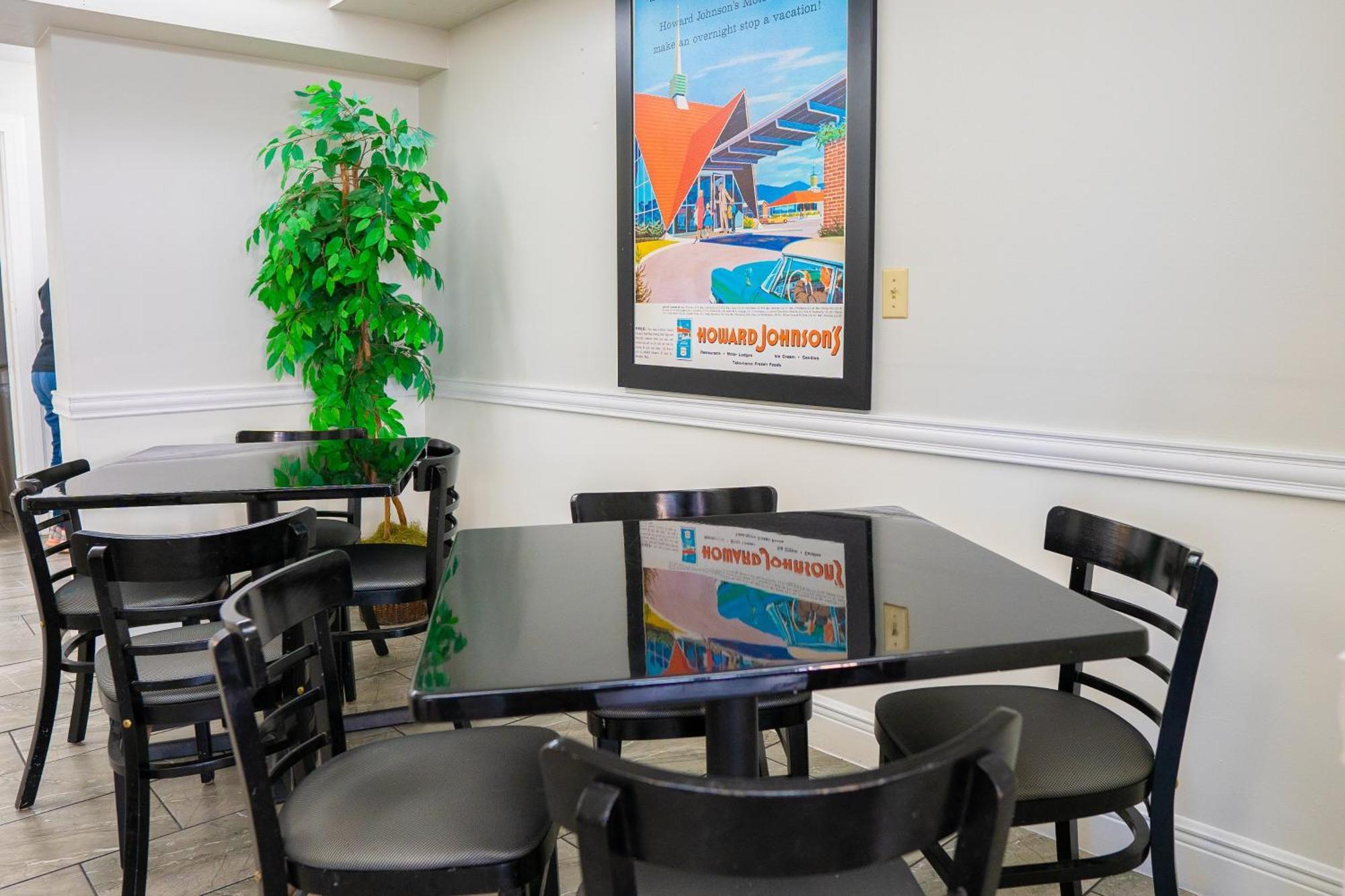 Howard Johnson By Wyndham Clearwater - Dunedin Extérieur photo